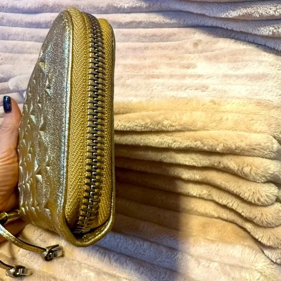 Jimmy Choo Long Wallet Filipa Star-Embossed Gold Metallic Authentic Discontinued - Picture 4 of 11